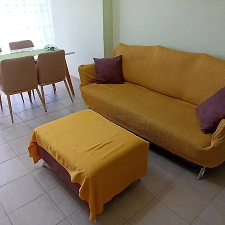 Golem Modern * Golem (Tirana)